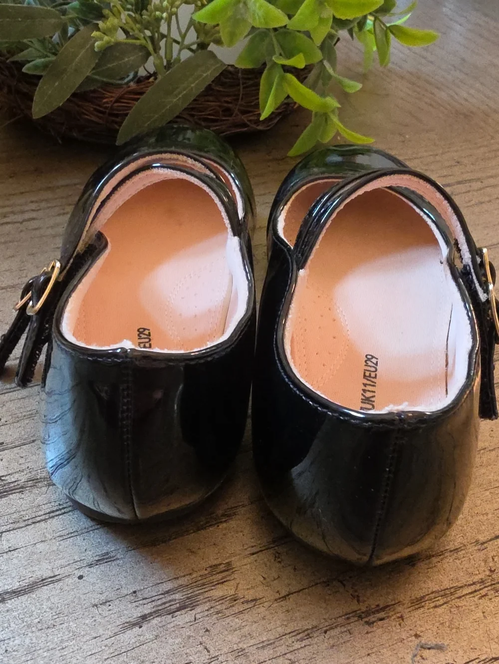 Girls Black Double-Strap Mary Jane Shoes Size 12